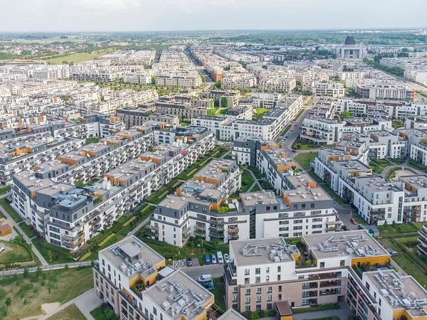 Ceny mieszkań w Warszawie 2025 i prognozy na 2026 – analiza rynku nieruchomości i szybka sprzedaż
